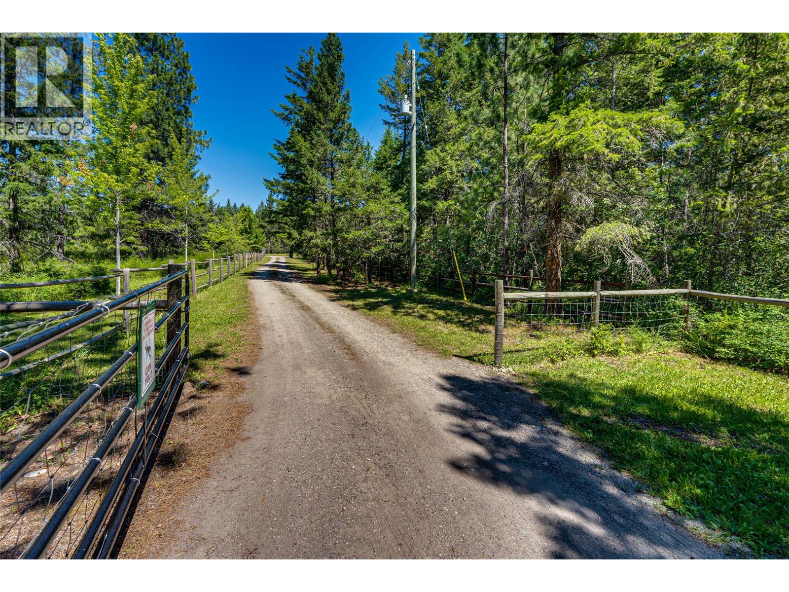20 Valeview Road, Lumby