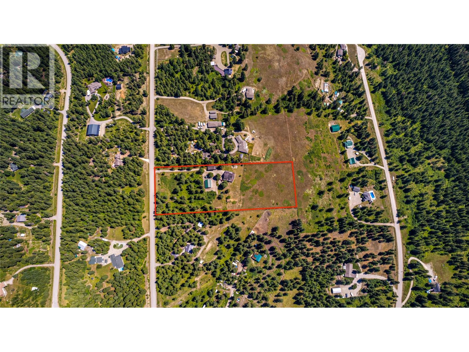 20 Valeview Road, Lumby