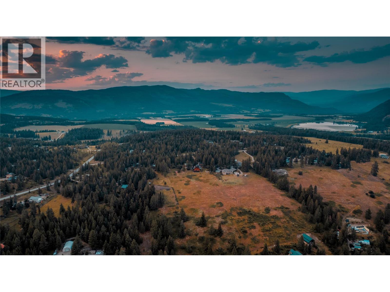 20 Valeview Road, Lumby