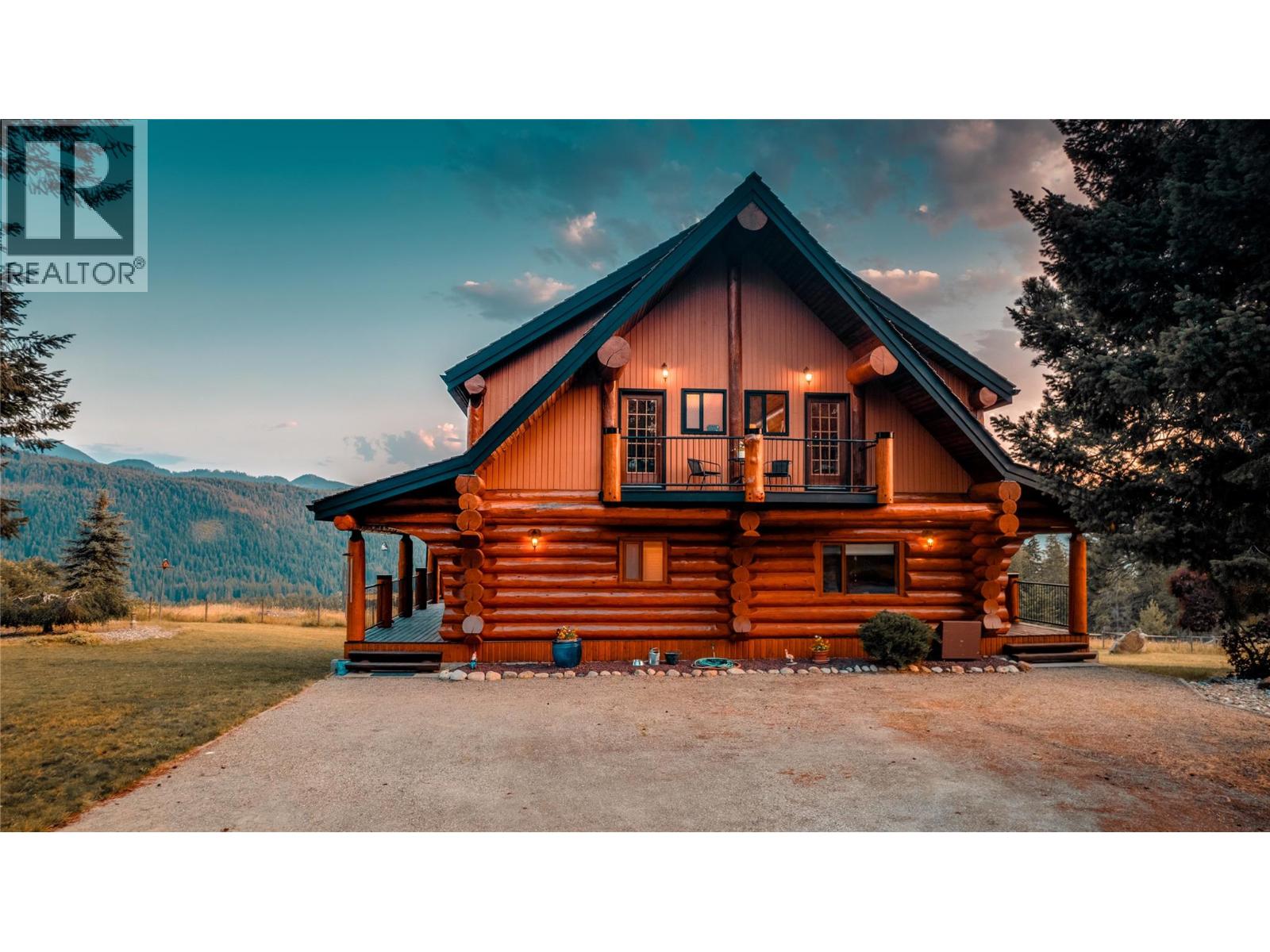 20 Valeview Road, Lumby