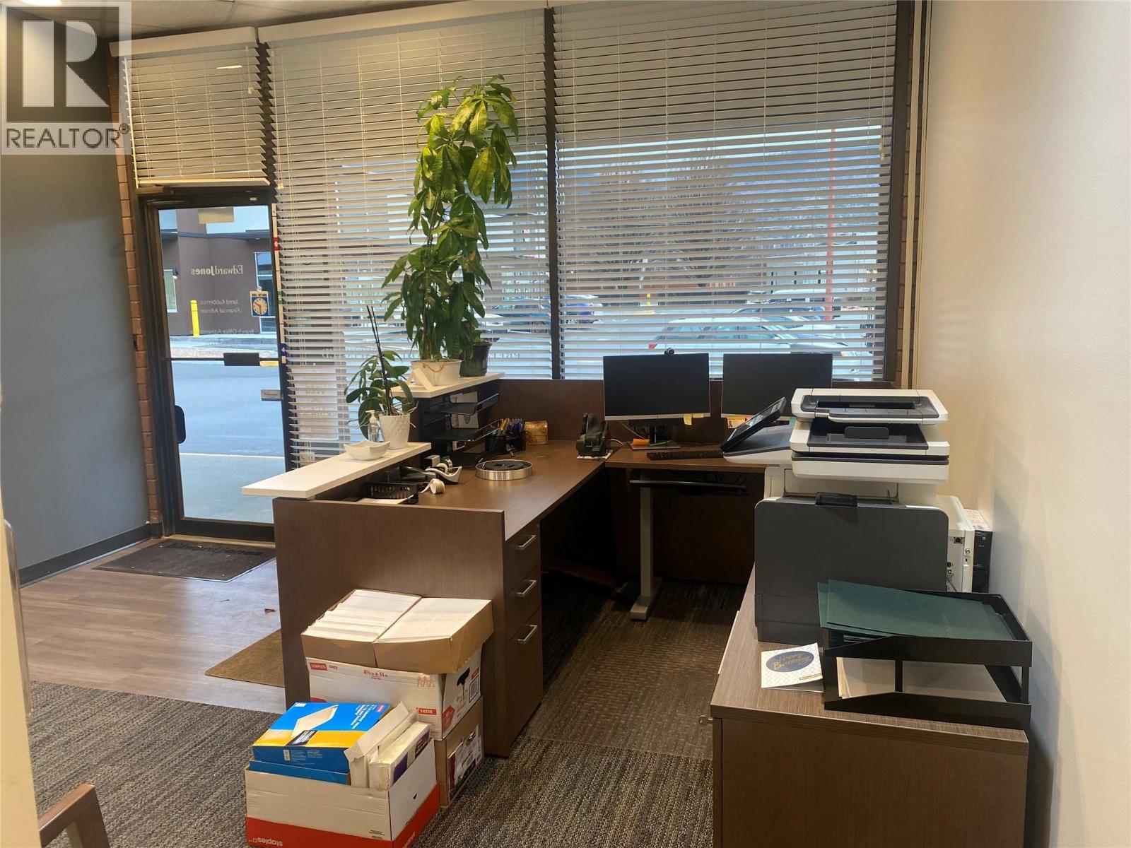  3048 Skaha Lake Road, Penticton