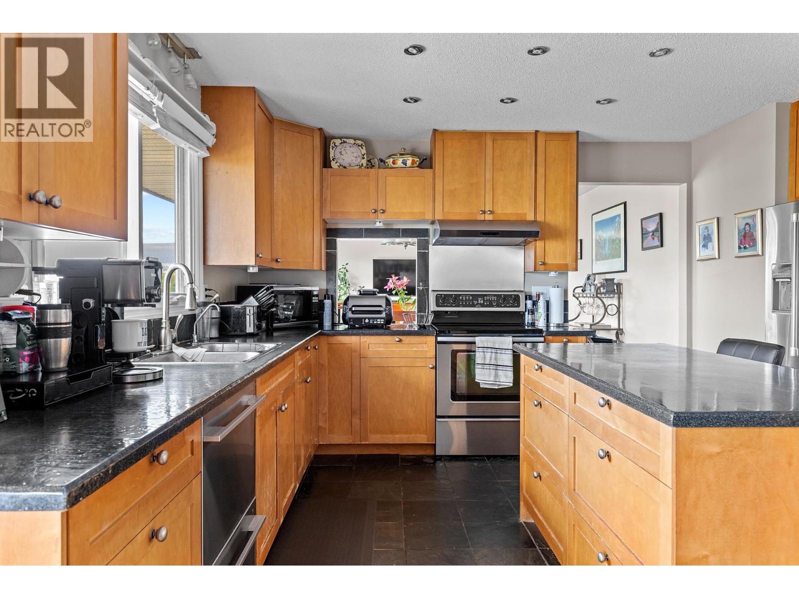 136 Stepping Stones Crescent, Spallumcheen