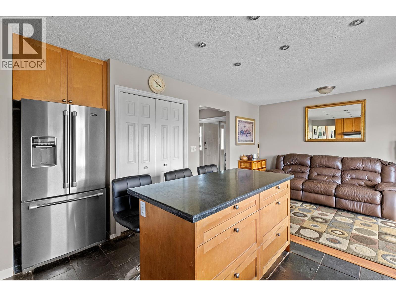 136 Stepping Stones Crescent, Spallumcheen