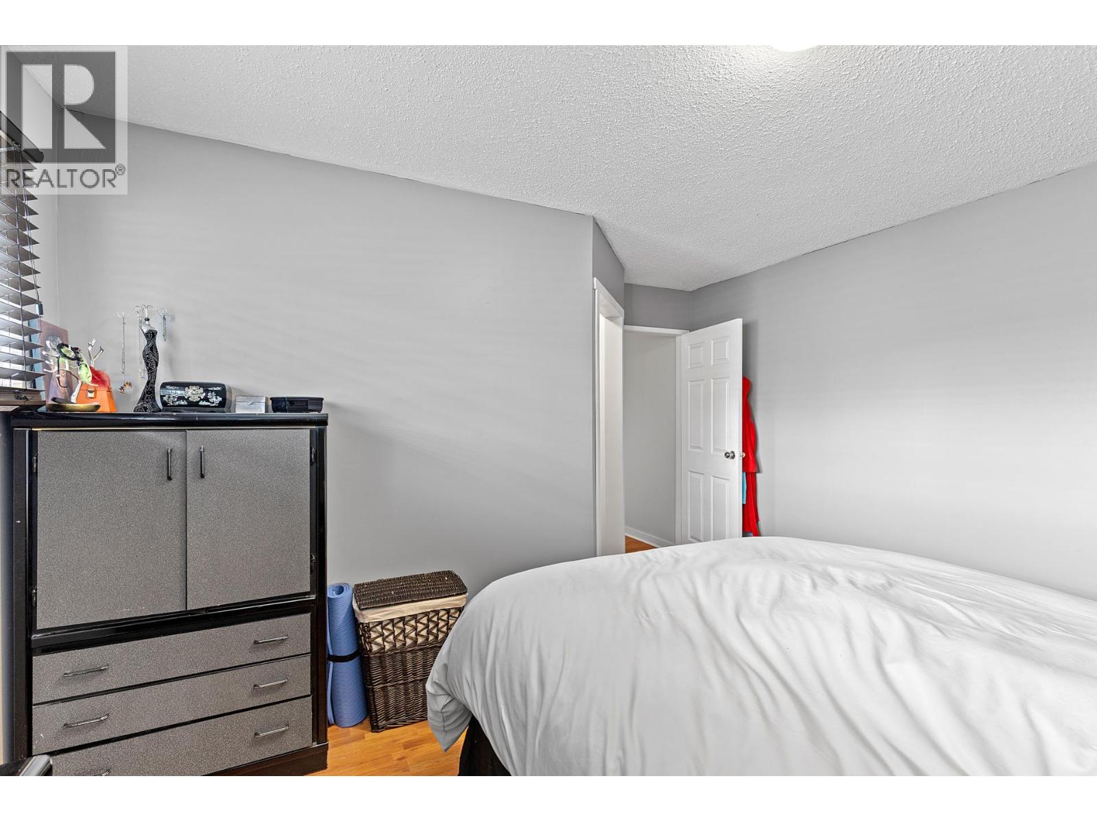 136 Stepping Stones Crescent, Spallumcheen