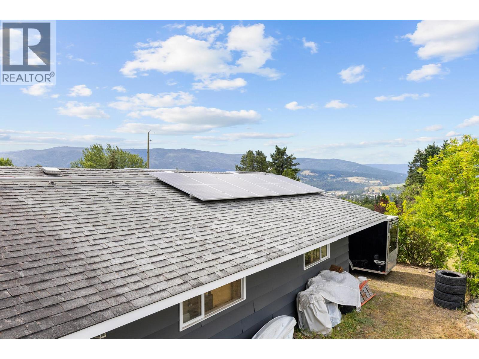 136 Stepping Stones Crescent, Spallumcheen