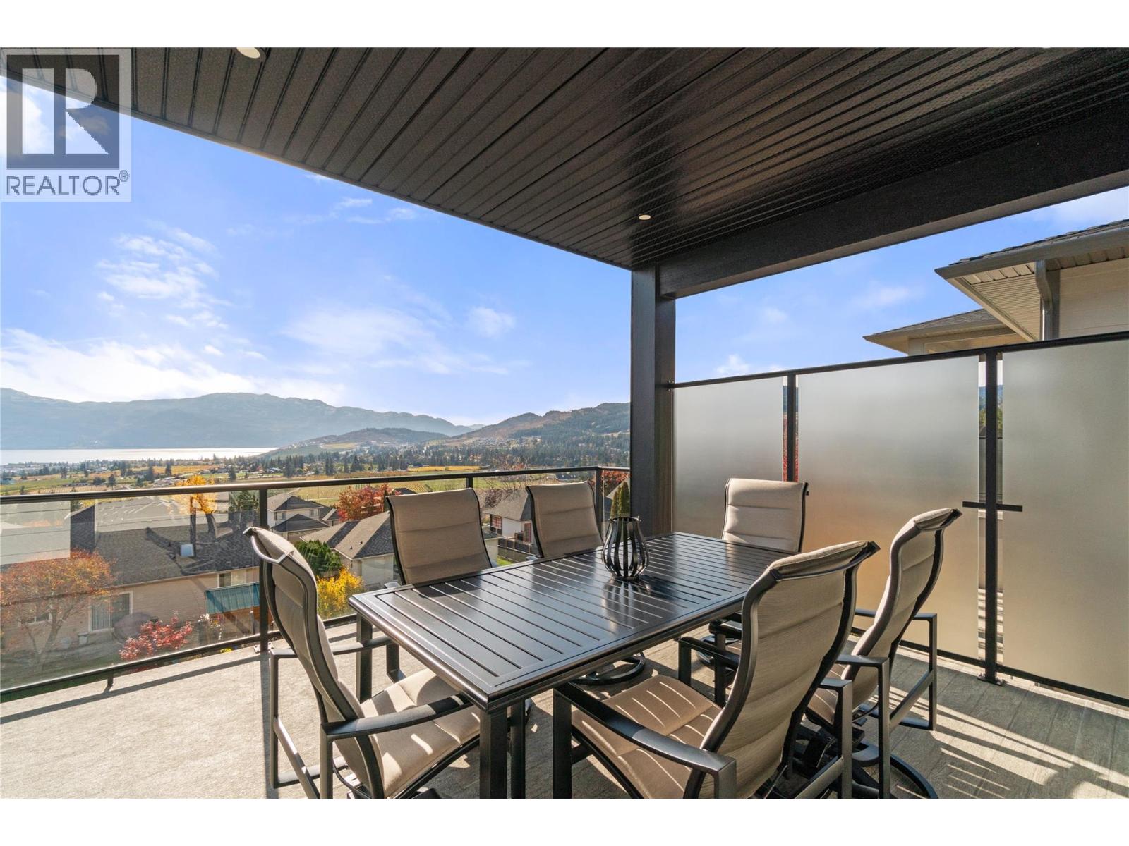 2827 Copper Ridge Drive, West Kelowna