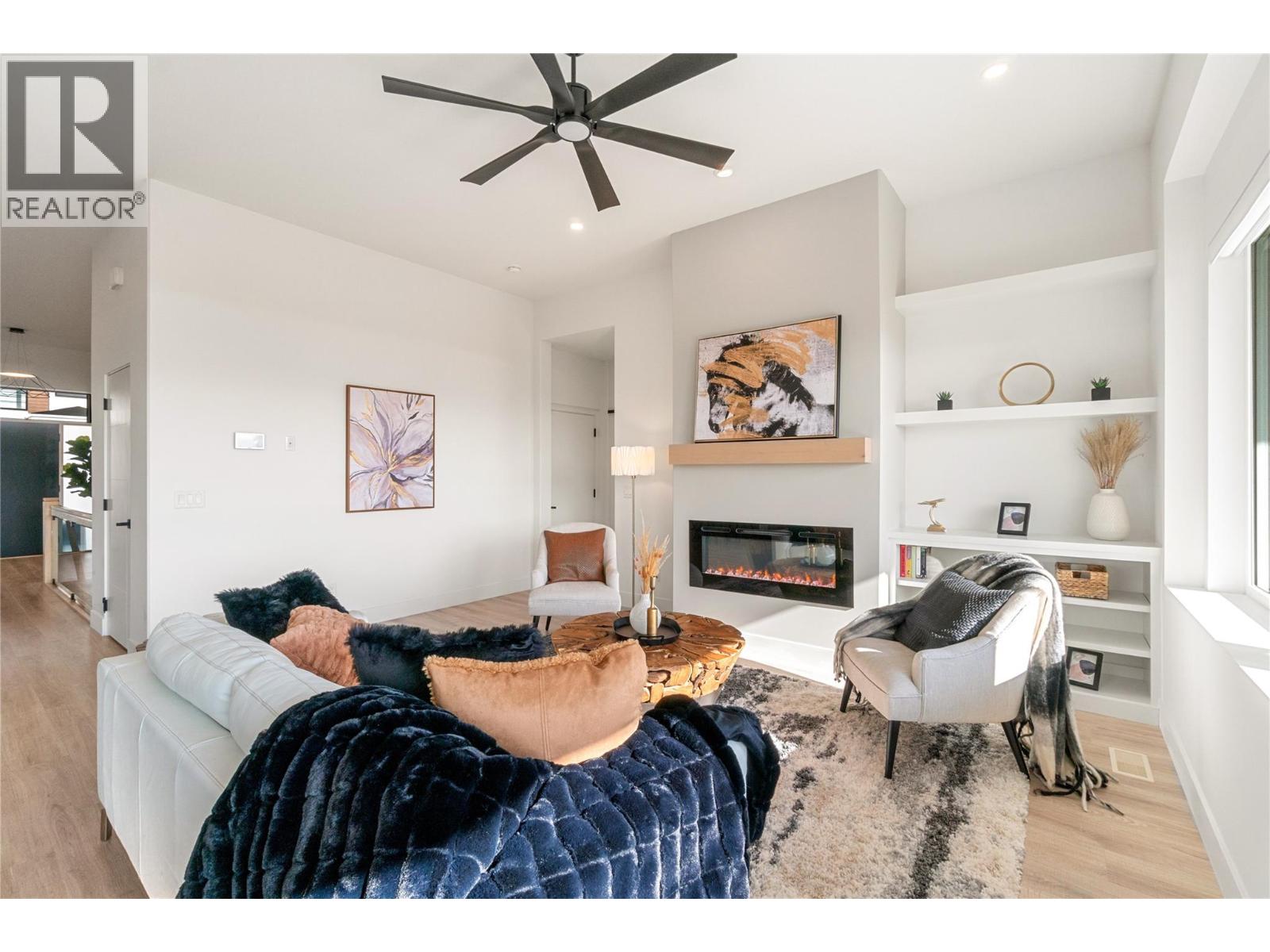 2827 Copper Ridge Drive, West Kelowna