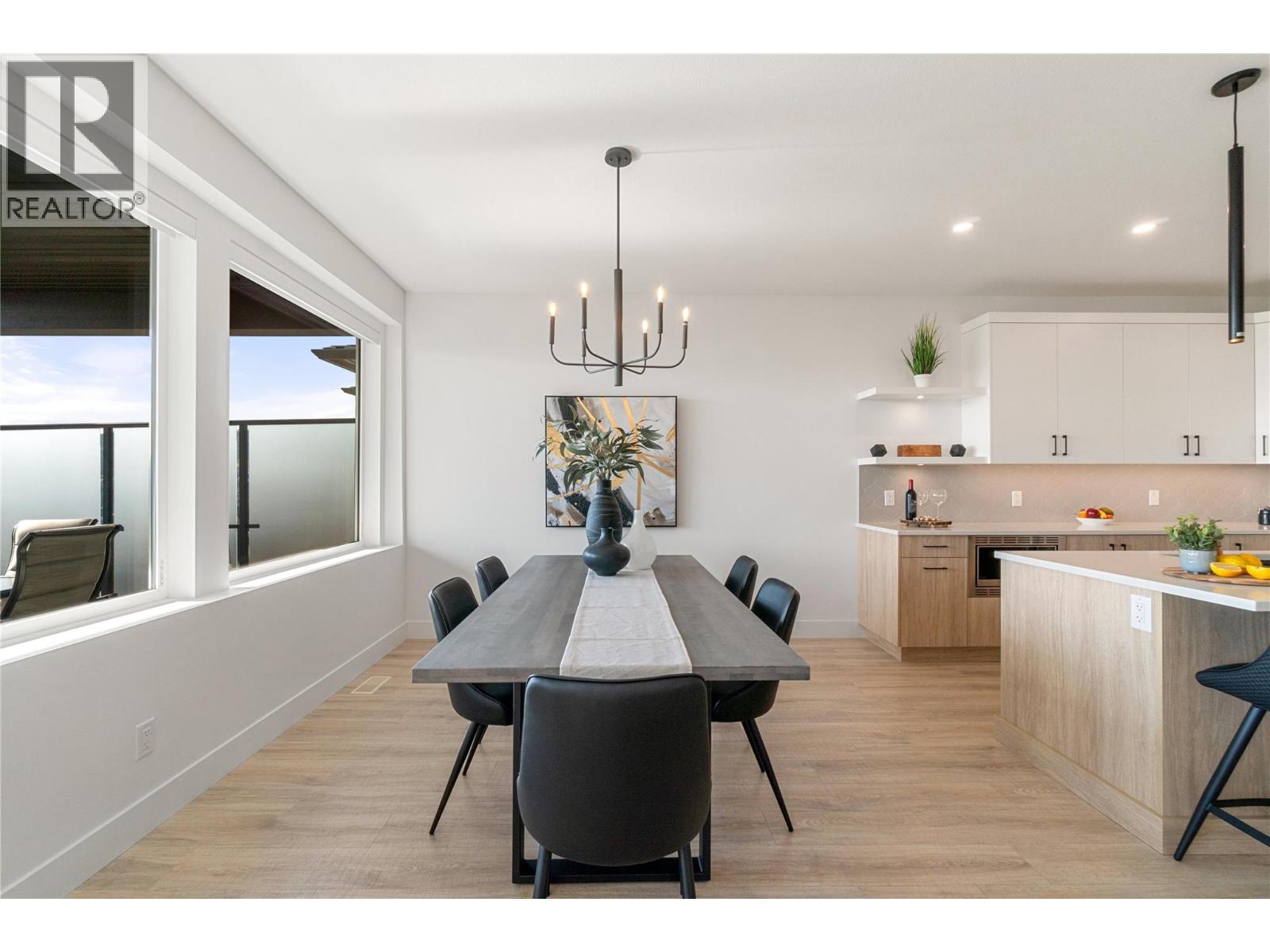 2827 Copper Ridge Drive, West Kelowna