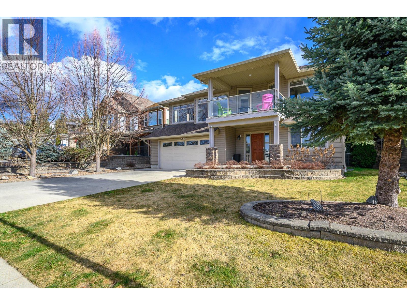 1060 17 Street SE, Salmon Arm