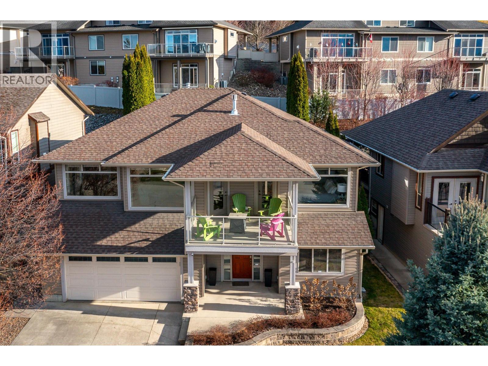 1060 17 Street SE, Salmon Arm