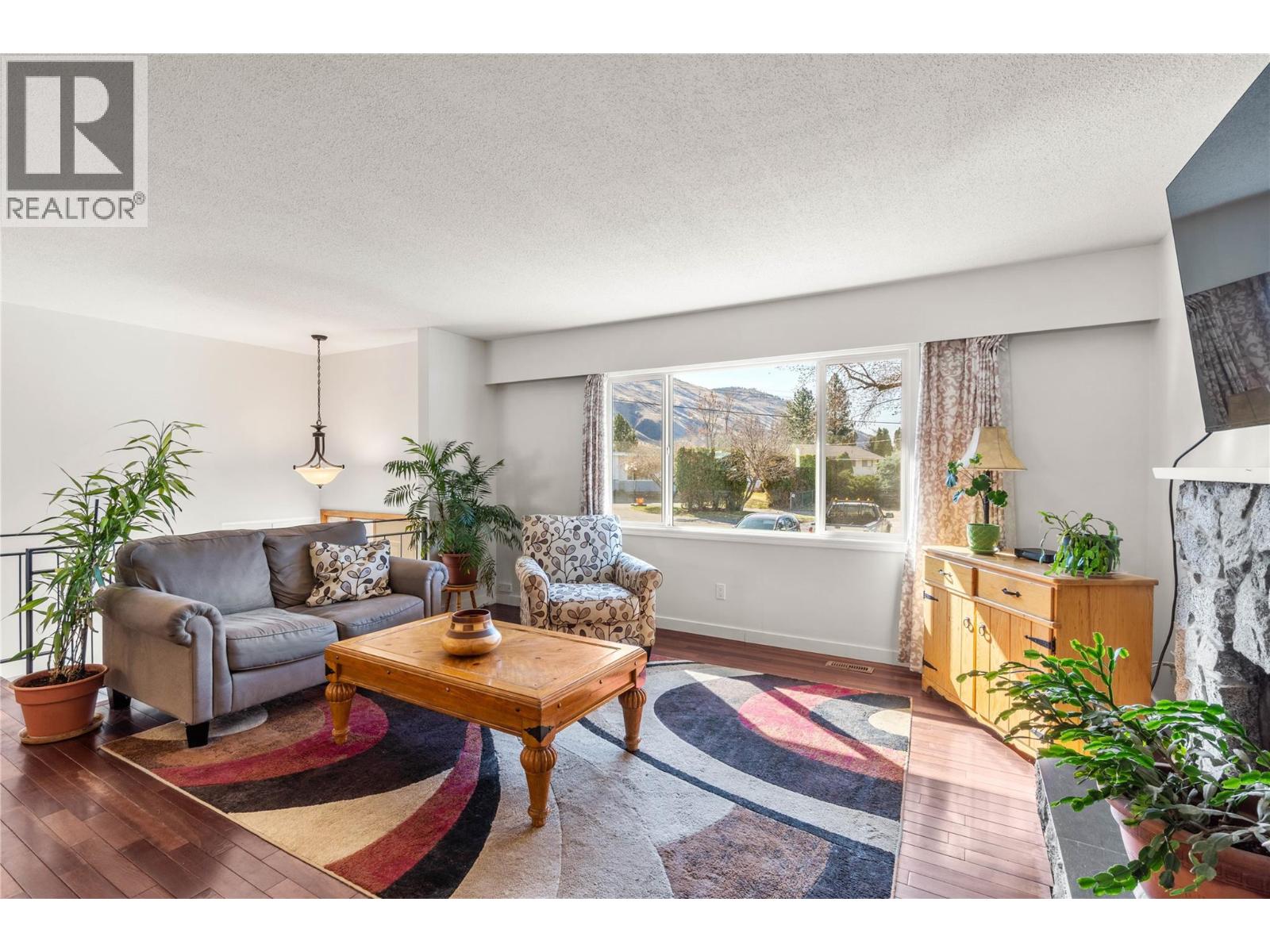 612 GORDONEL Road, Kamloops