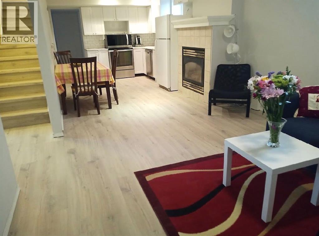 Single Family House for Sale in  Tuscany Valley Drive NW Tuscany Calgary 