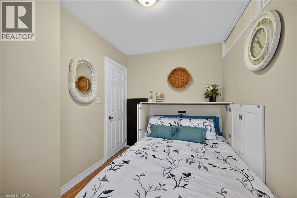968 SOUTH COAST Drive - 27
