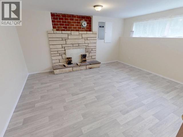 5044 MANSON AVE - 24