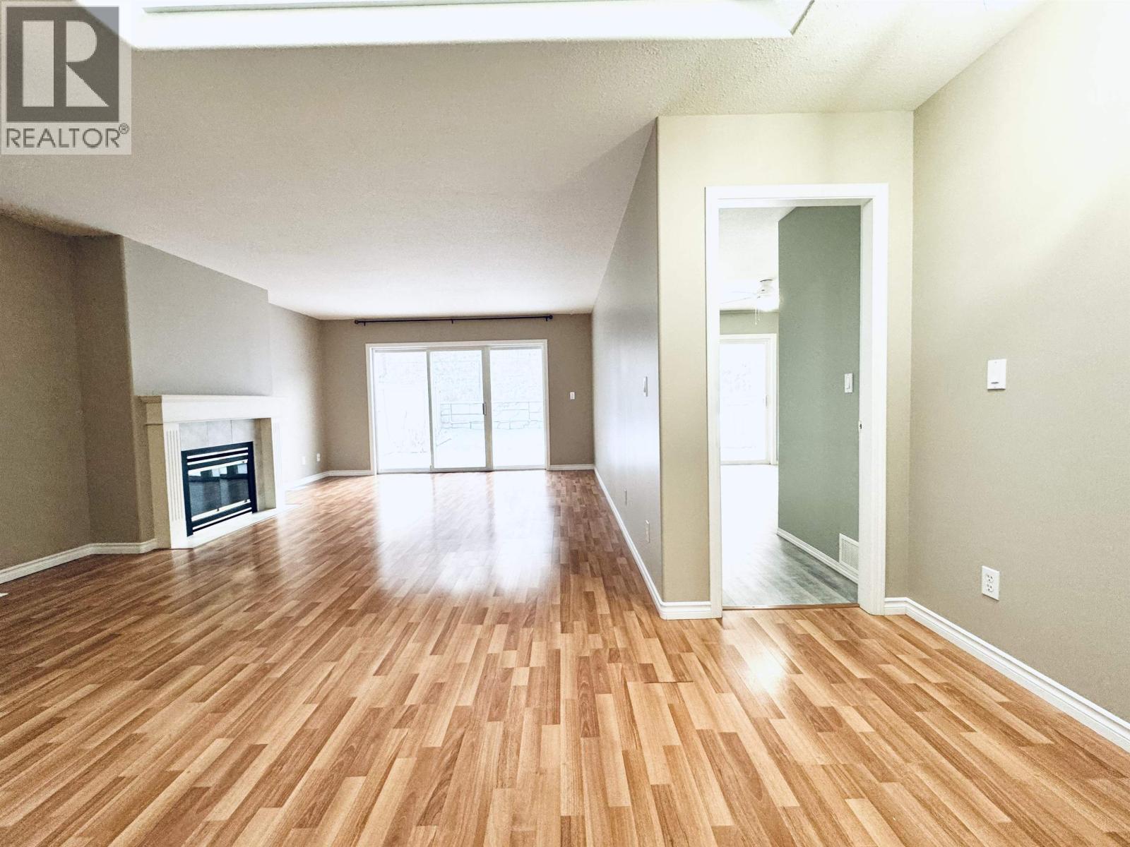 #45 500 WOTZKE DRIVE - 18