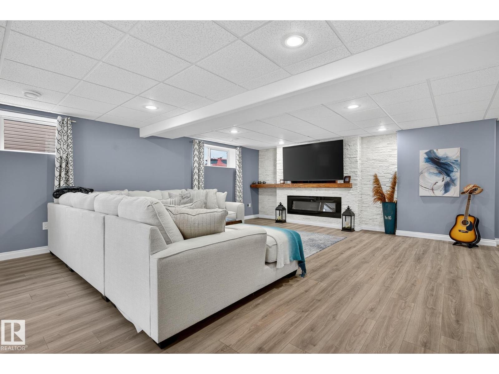 55108 RGE ROAD 15 - 46