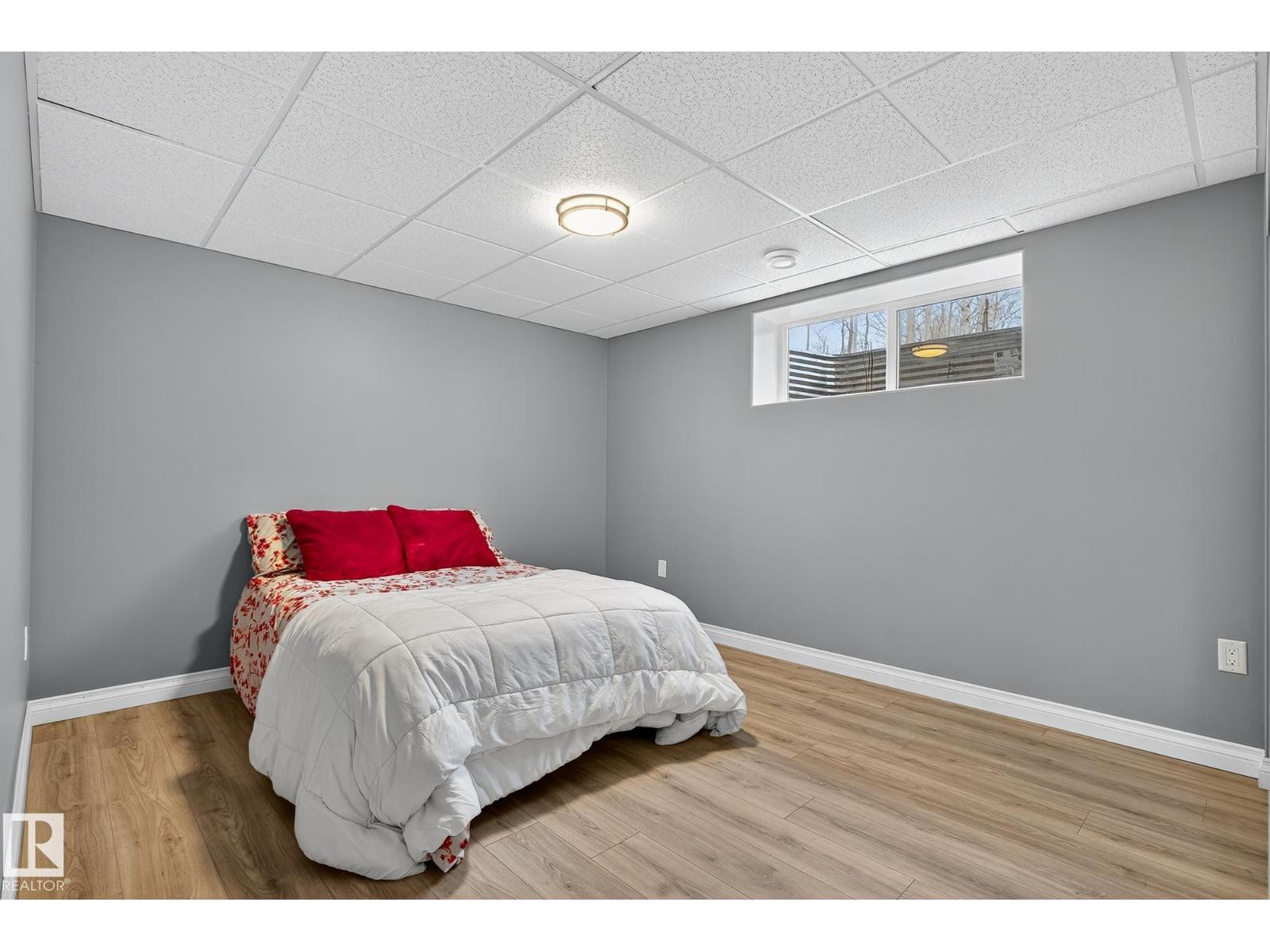 55108 RGE ROAD 15 - 54