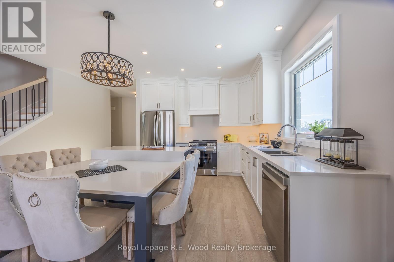 11 GREENHILL DRIVE - 12