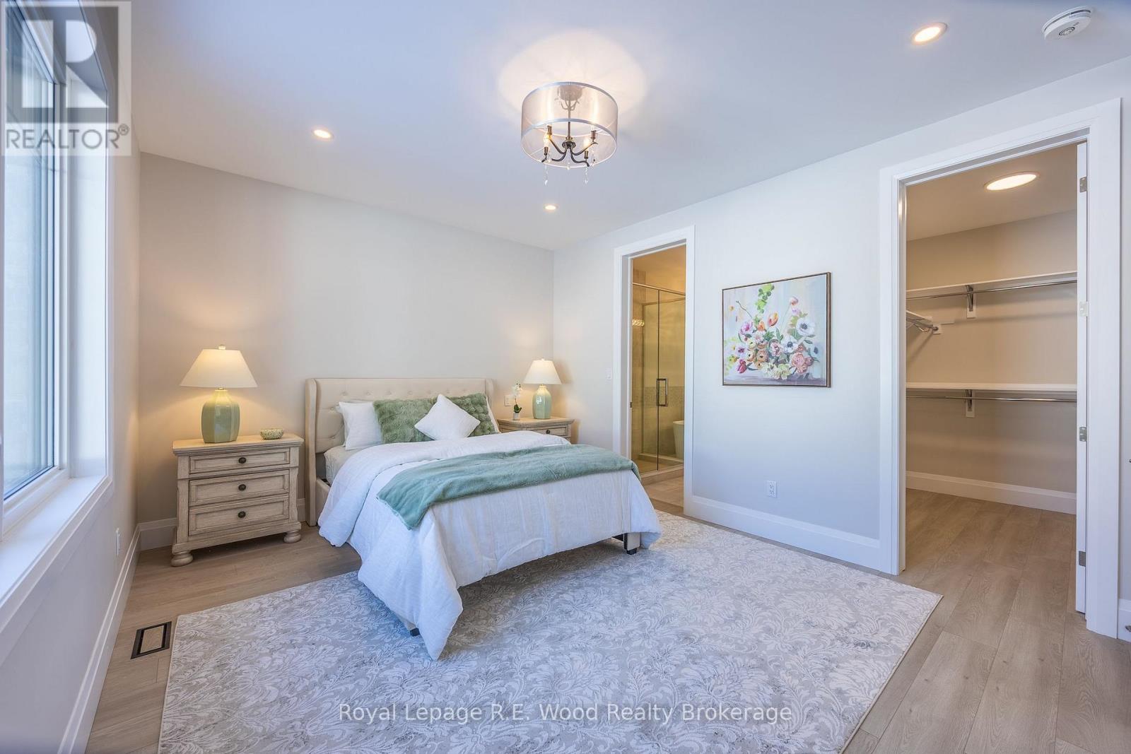 11 GREENHILL DRIVE - 22