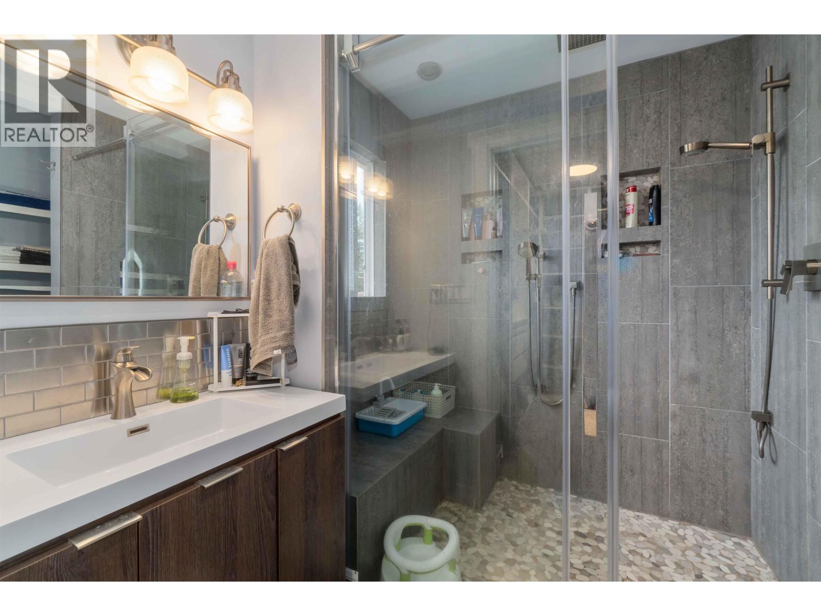 3629-3631 FLINT STREET, Port Coquitlam