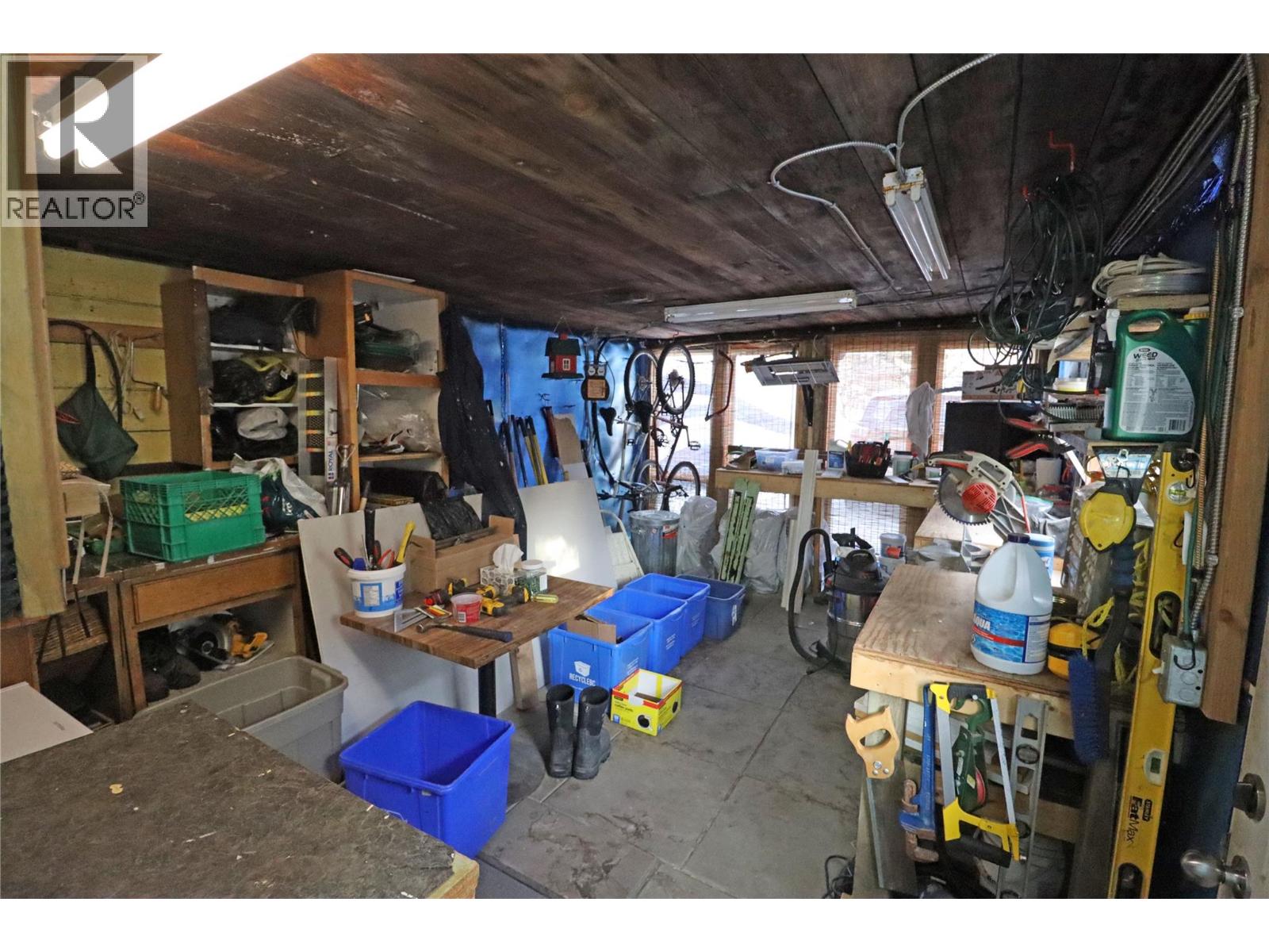 629 Gold Avenue S - 37