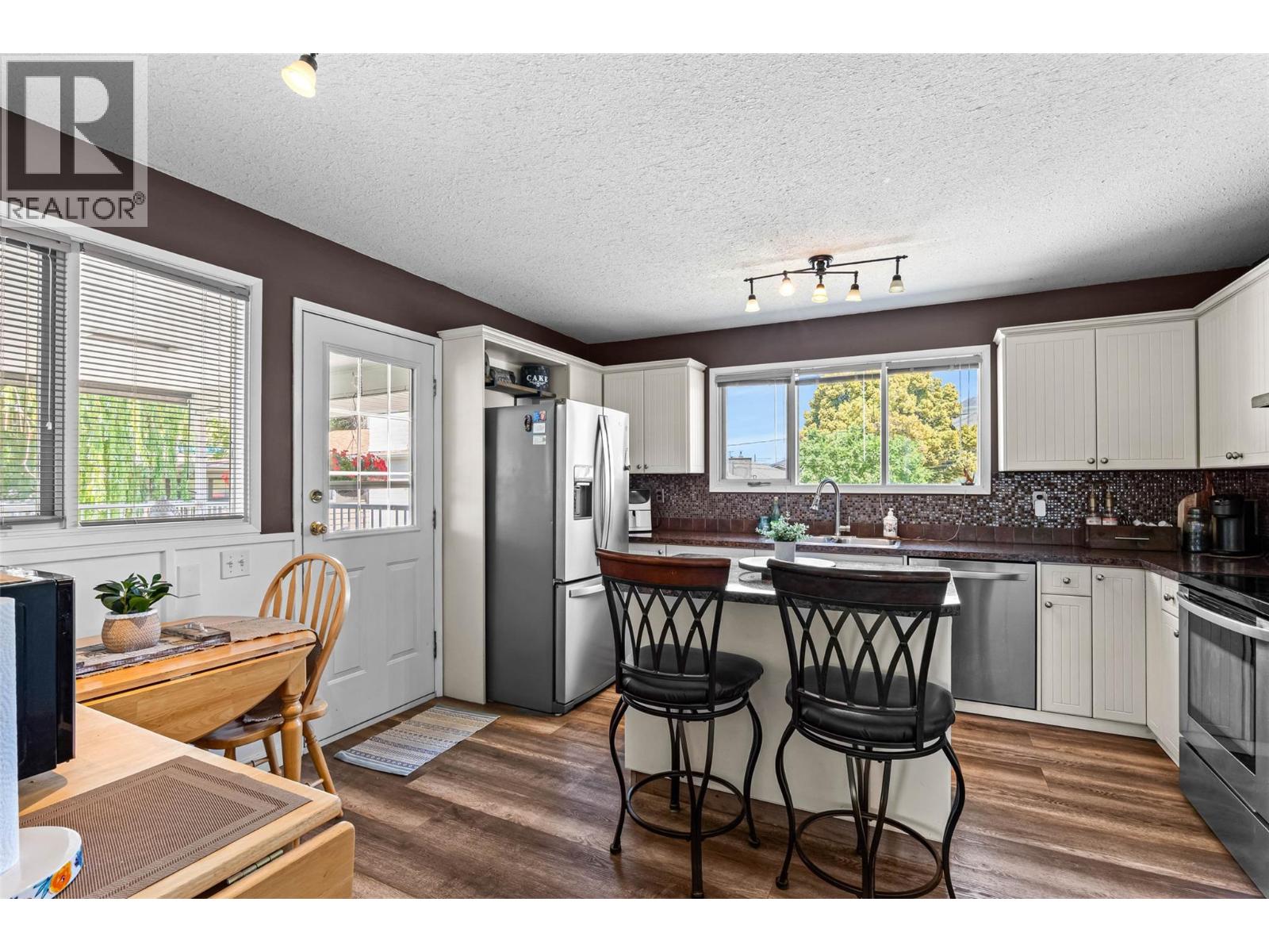 1683 SHERIDAN Drive, Kamloops