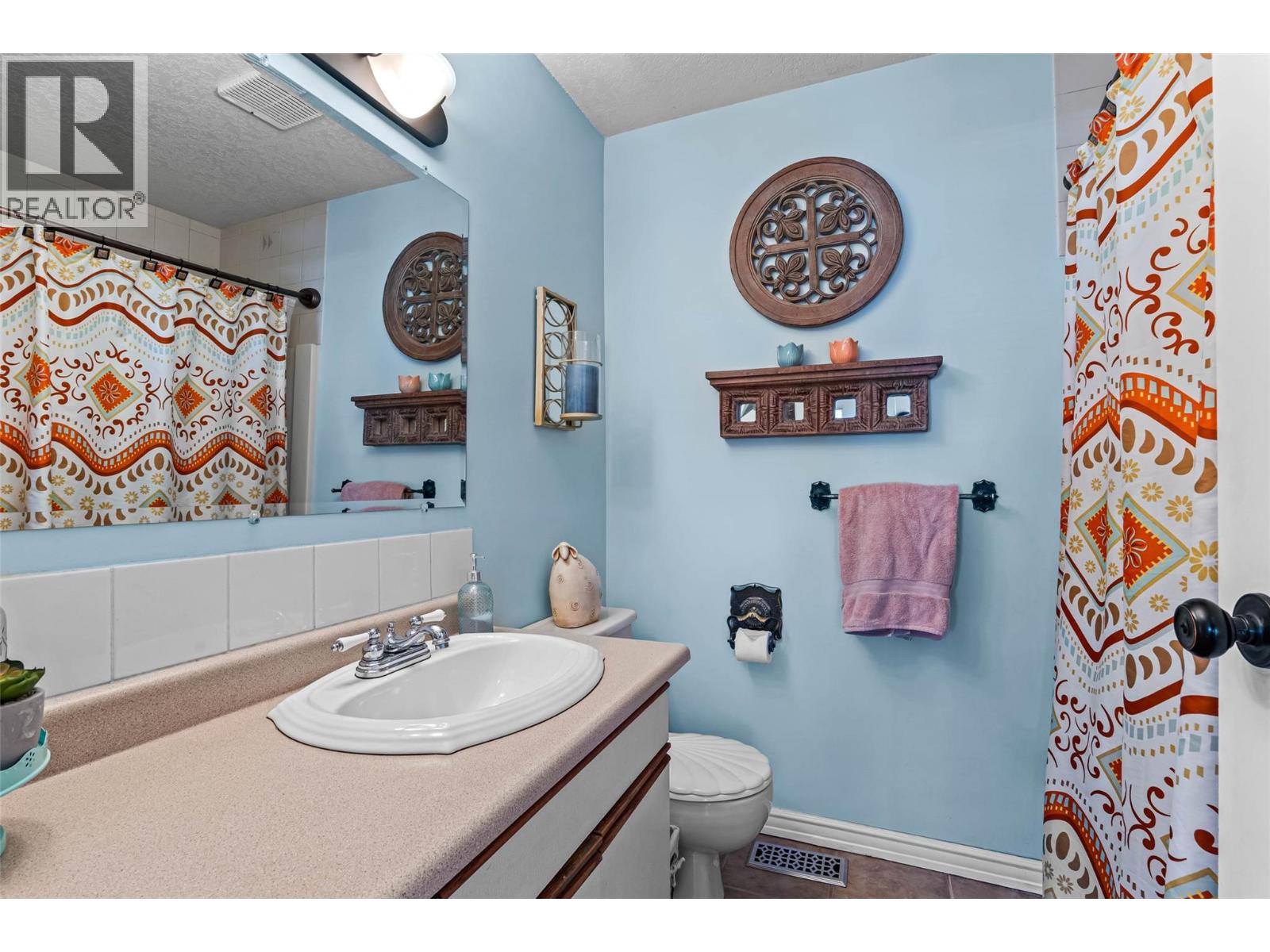 1683 SHERIDAN Drive, Kamloops