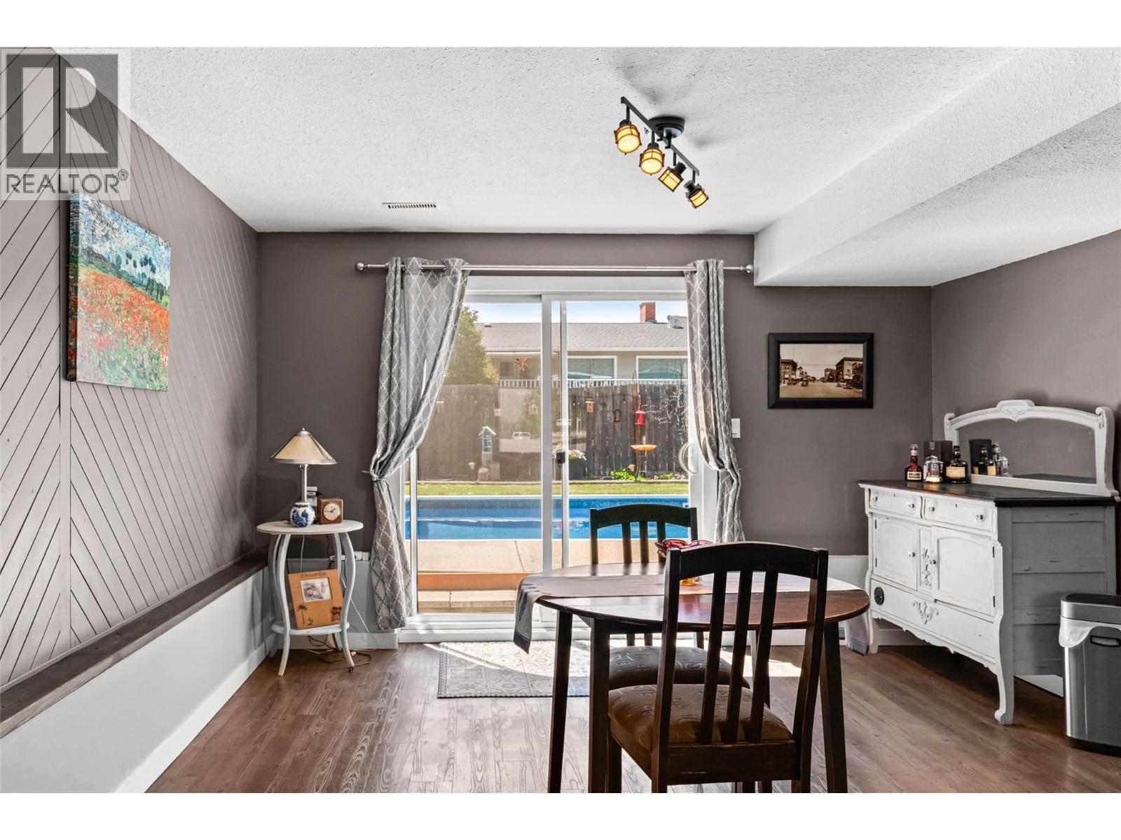 1683 SHERIDAN Drive, Kamloops