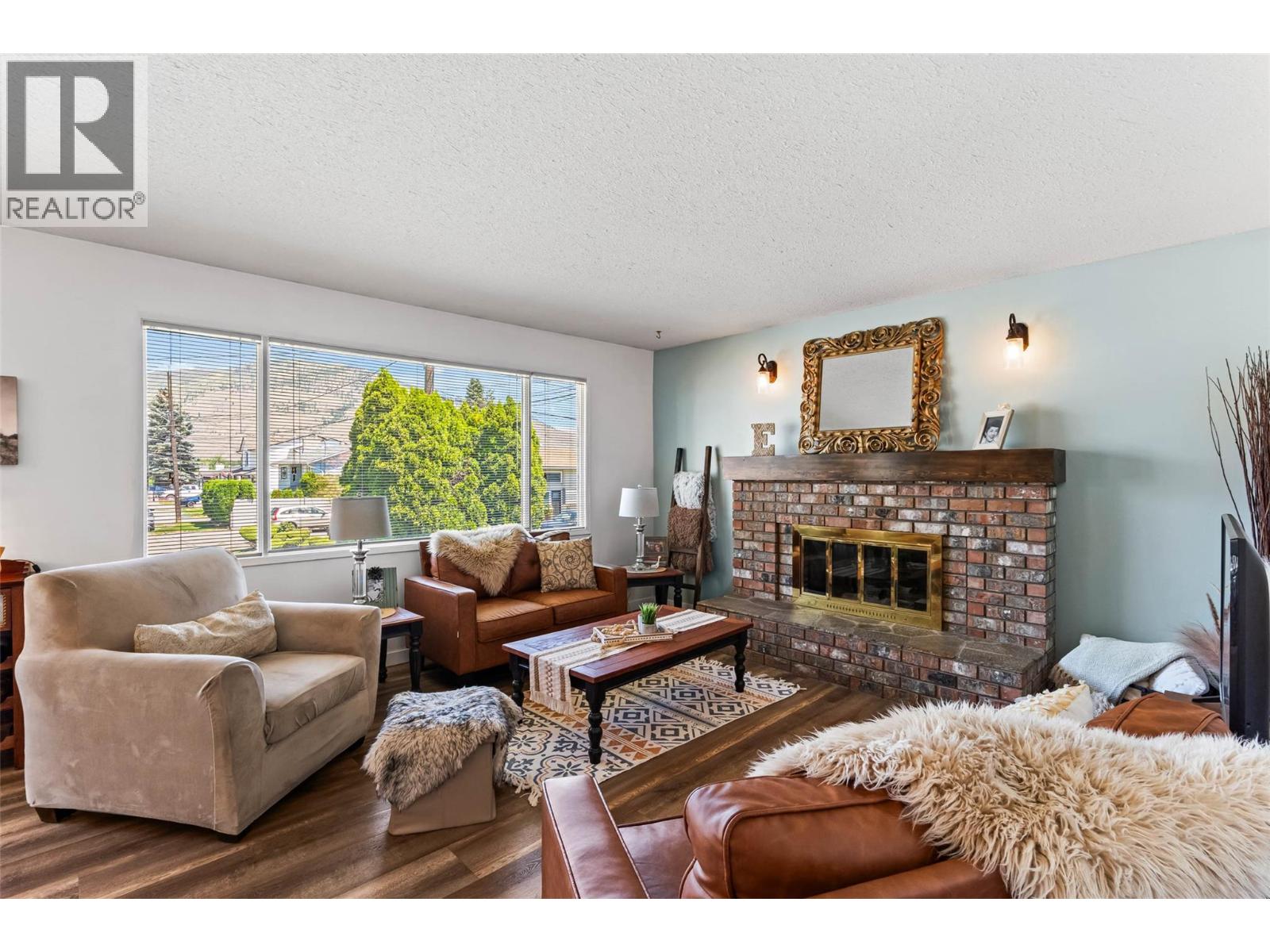 1683 SHERIDAN Drive, Kamloops