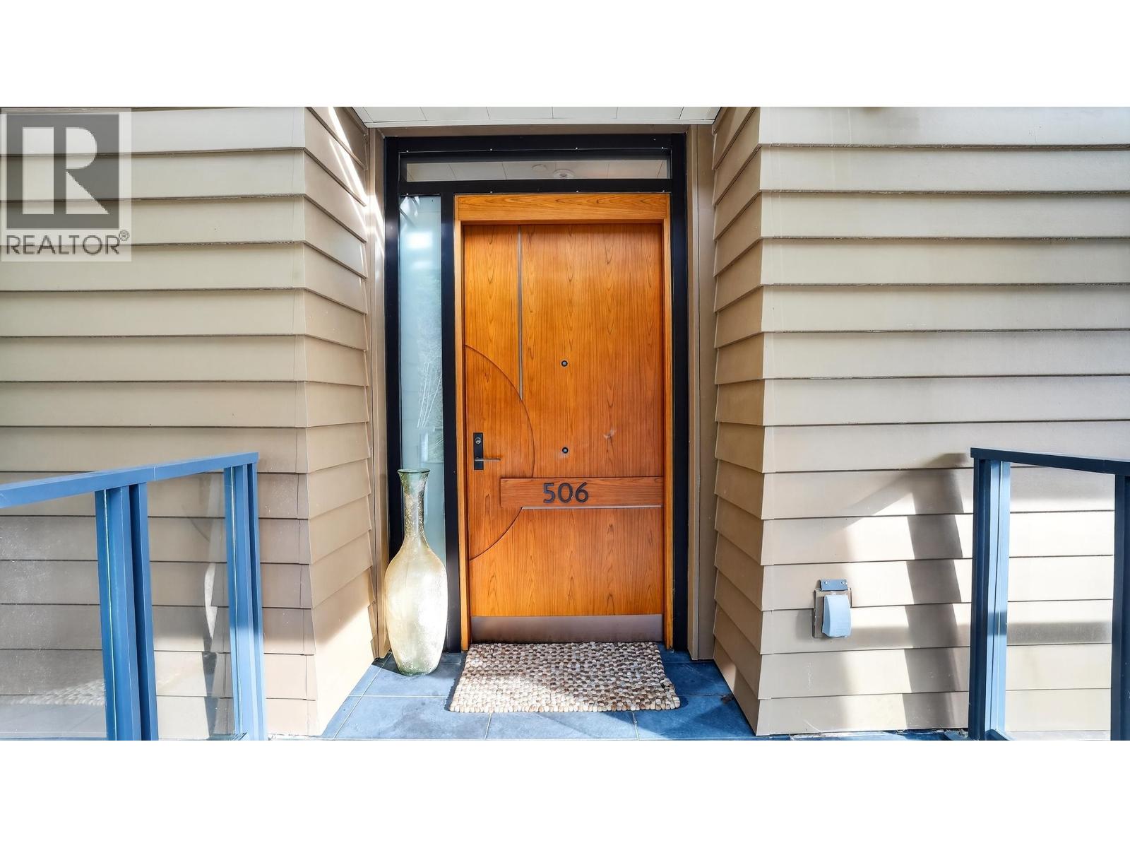 506 6687 NELSON AVENUE, West Vancouver