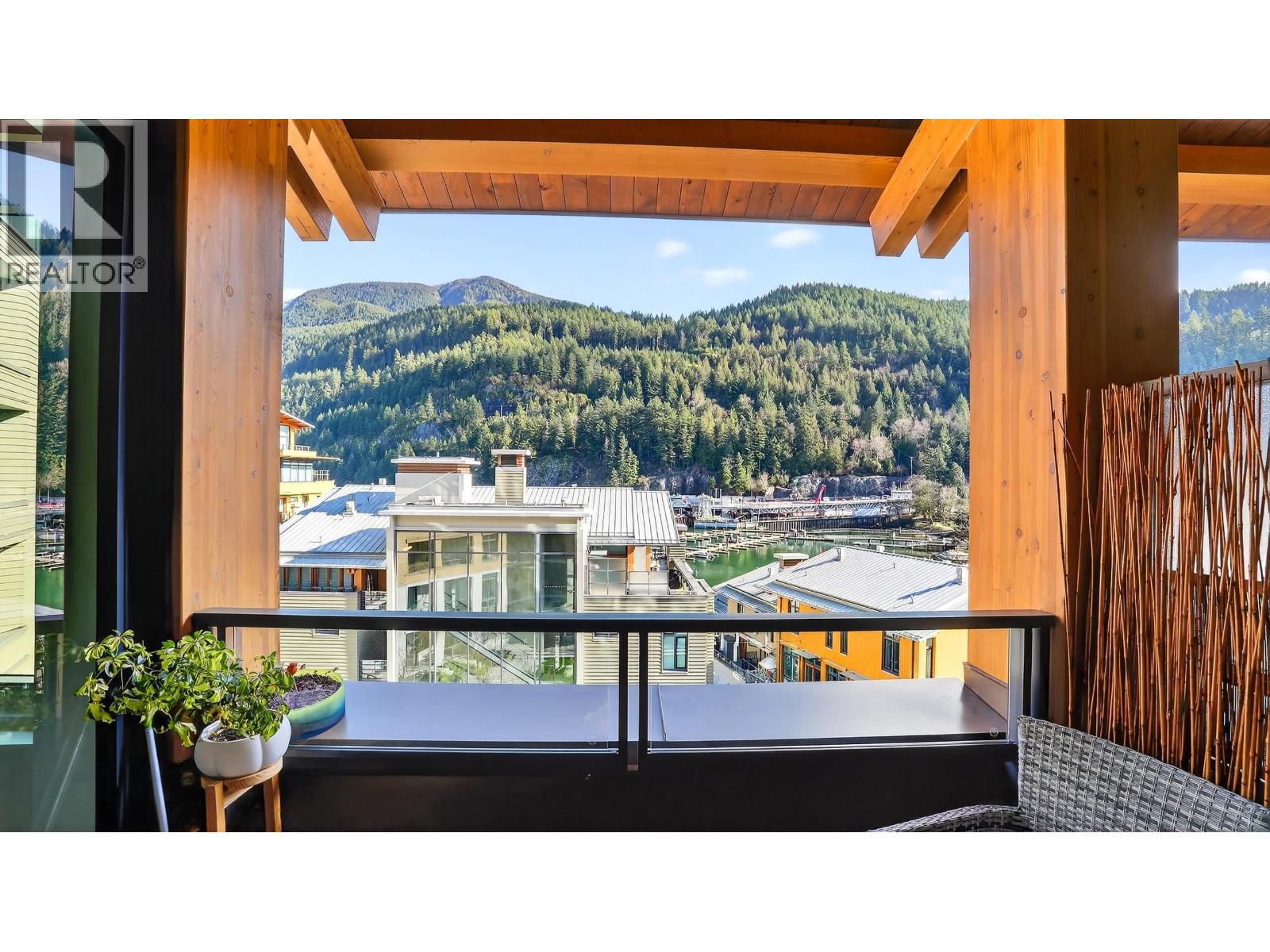 506 6687 NELSON AVENUE, West Vancouver