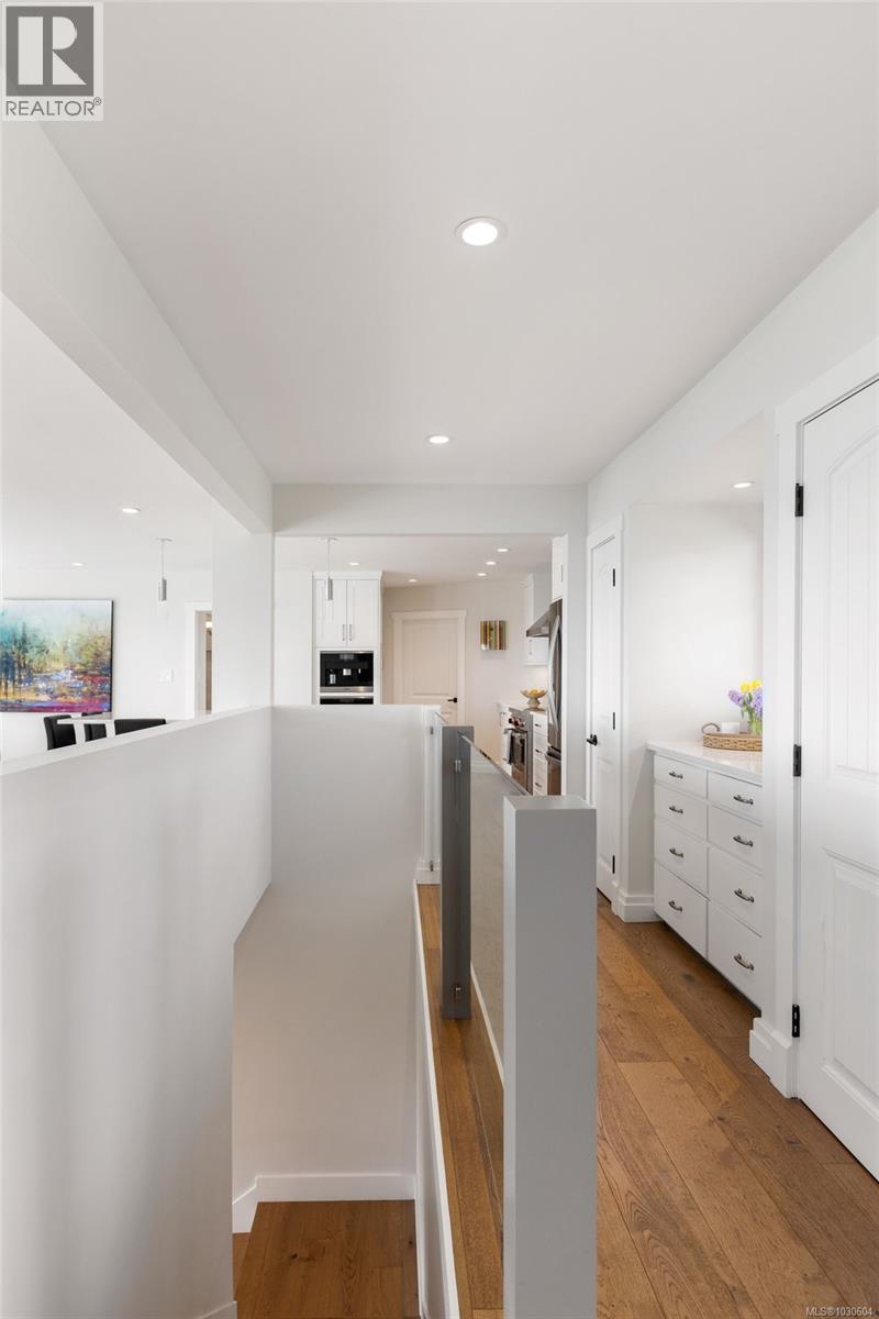  5011 Hilarie Place, Saanich