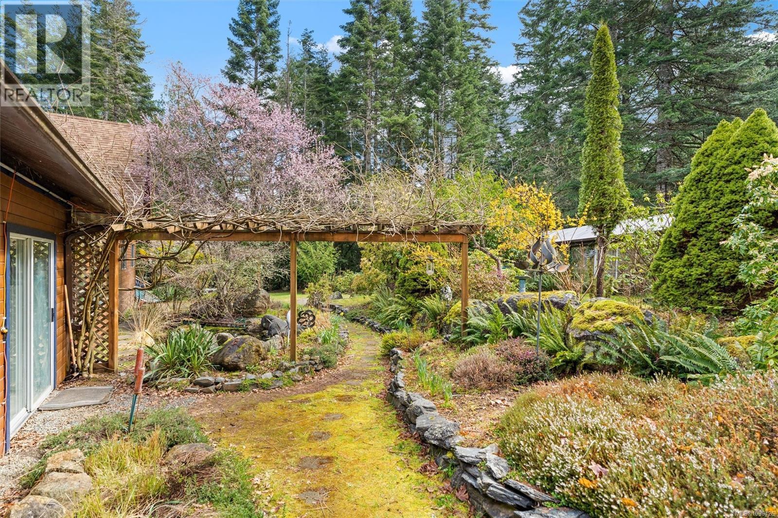  6907 Sellars Road, Sooke
