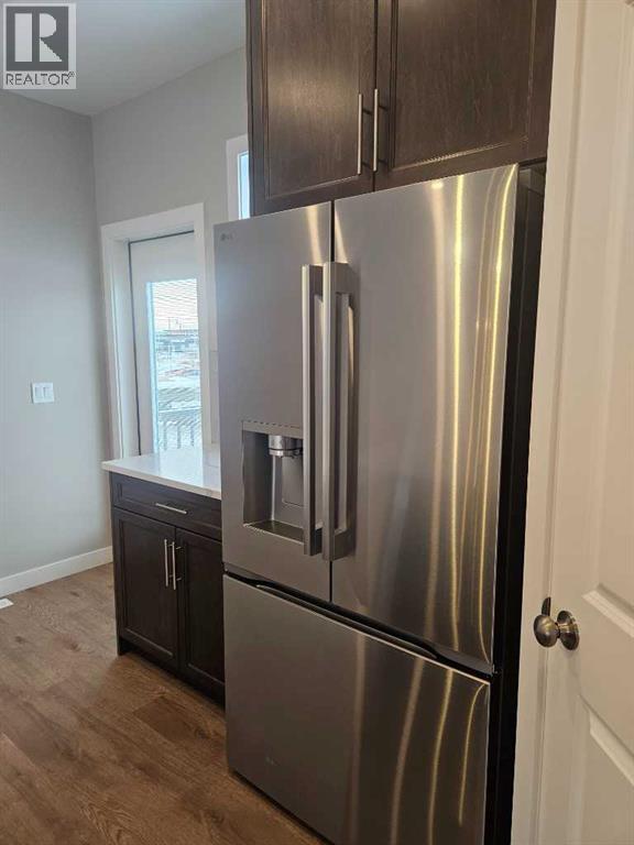 18 Tagish Avenue - 8