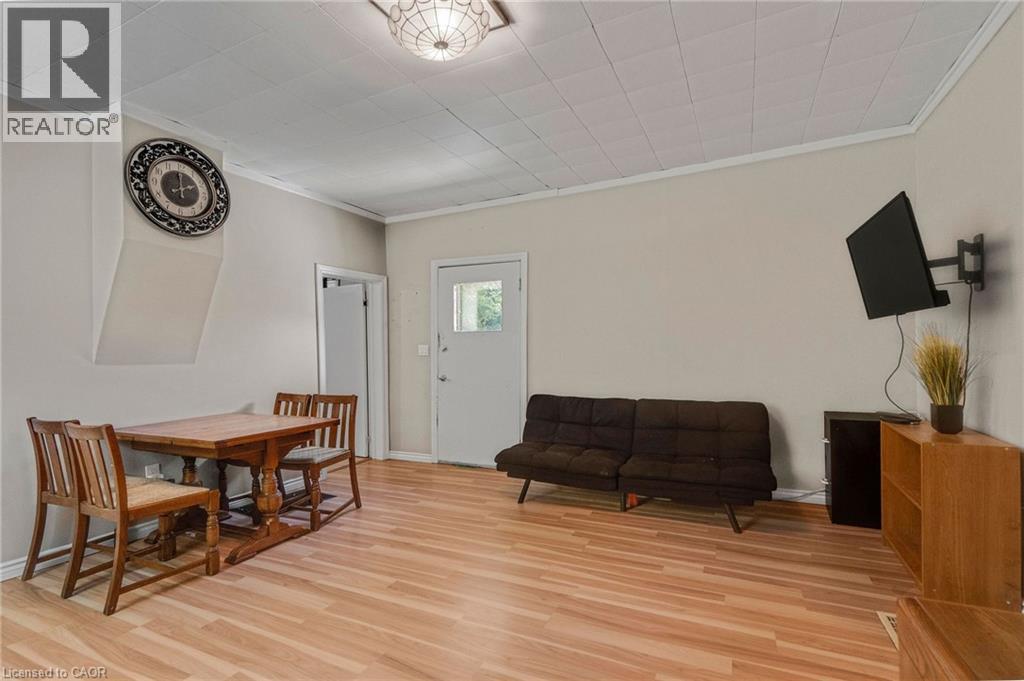 2 PARSONS AVENUE - 40