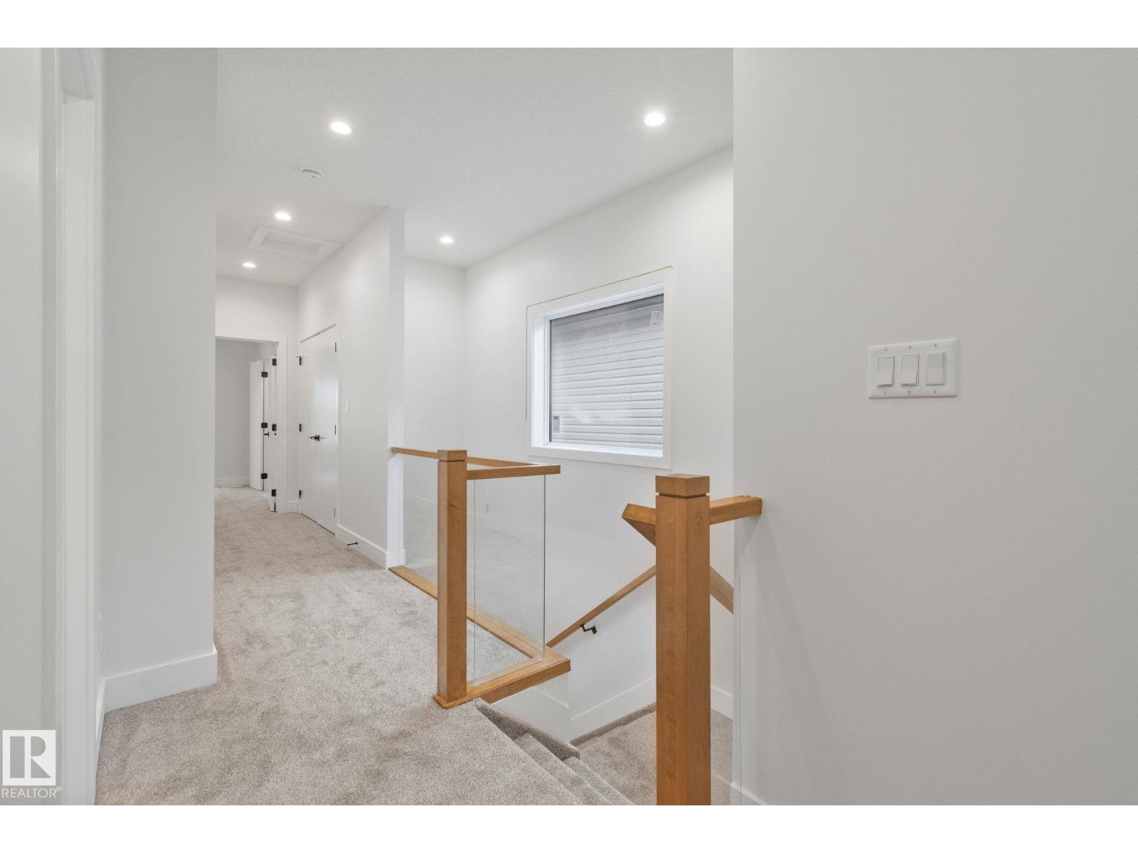 11036 128 ST NW, Edmonton