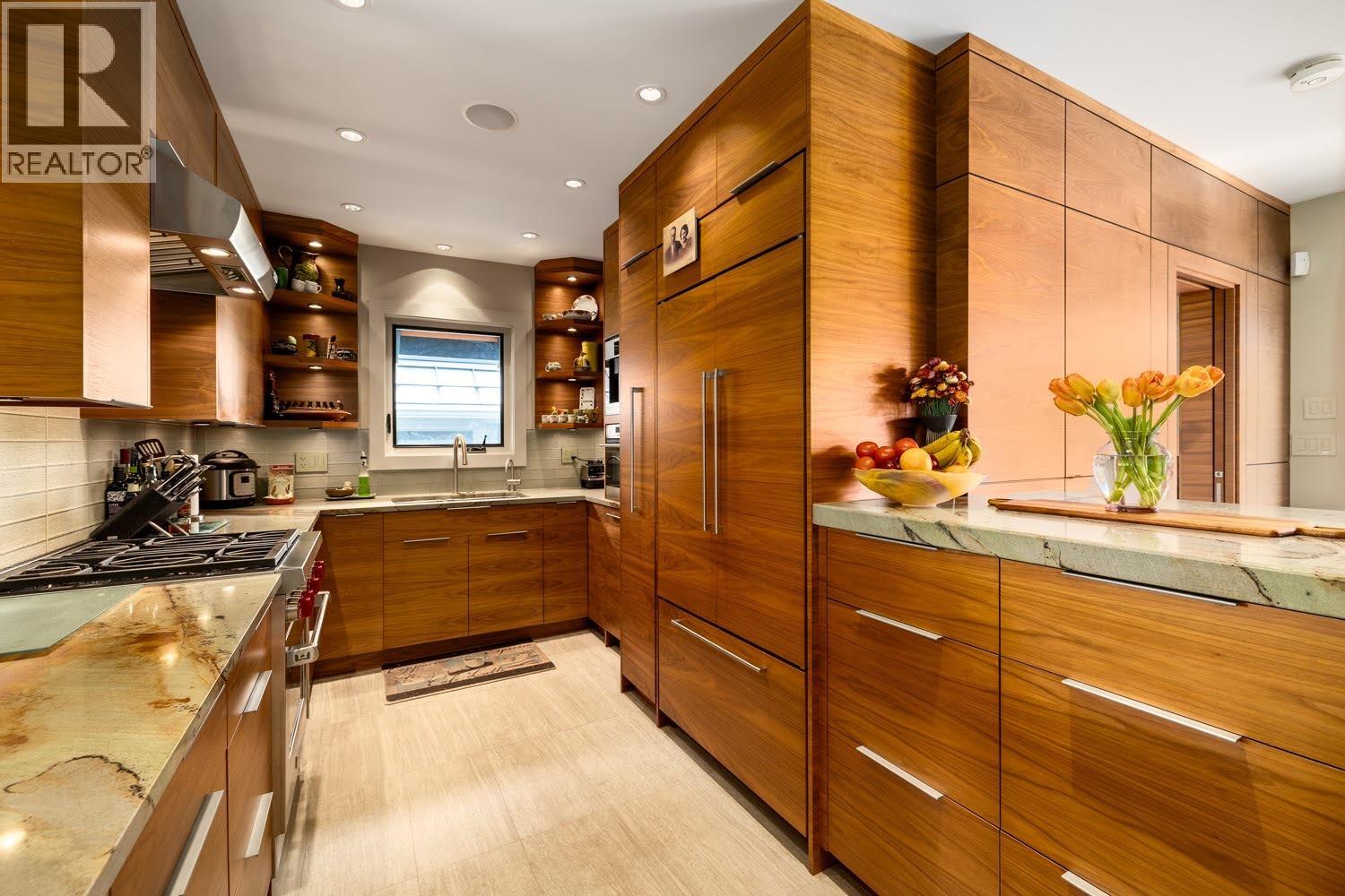 3240 W 1ST AVENUE, Vancouver