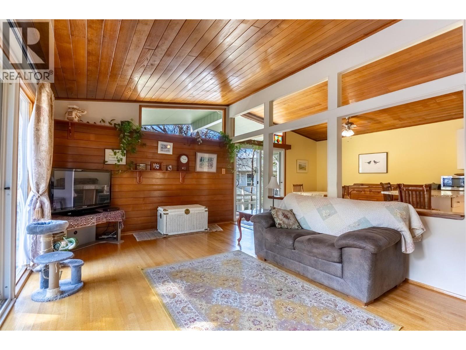 354 MACADAM Road, Kamloops