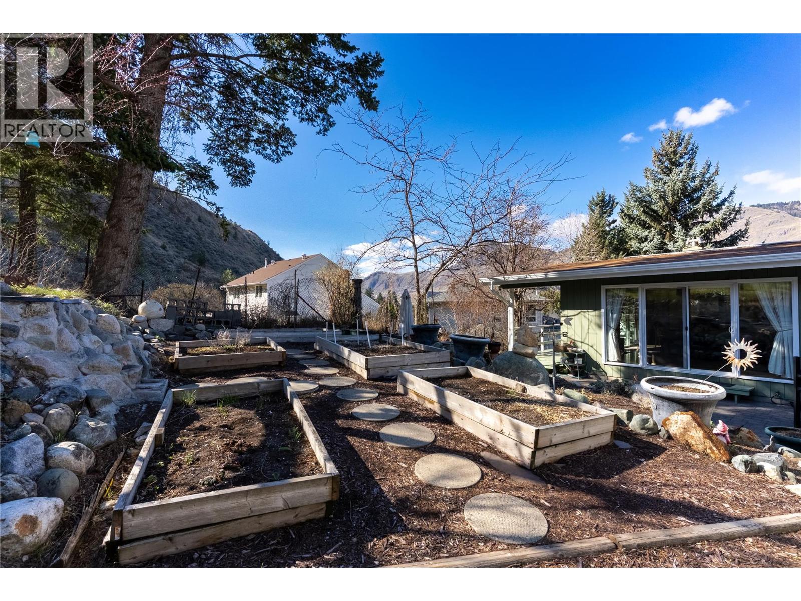 354 MACADAM Road, Kamloops