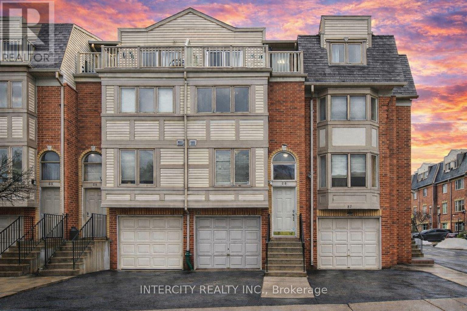 58 - 1635 PICKERING PARKWAY