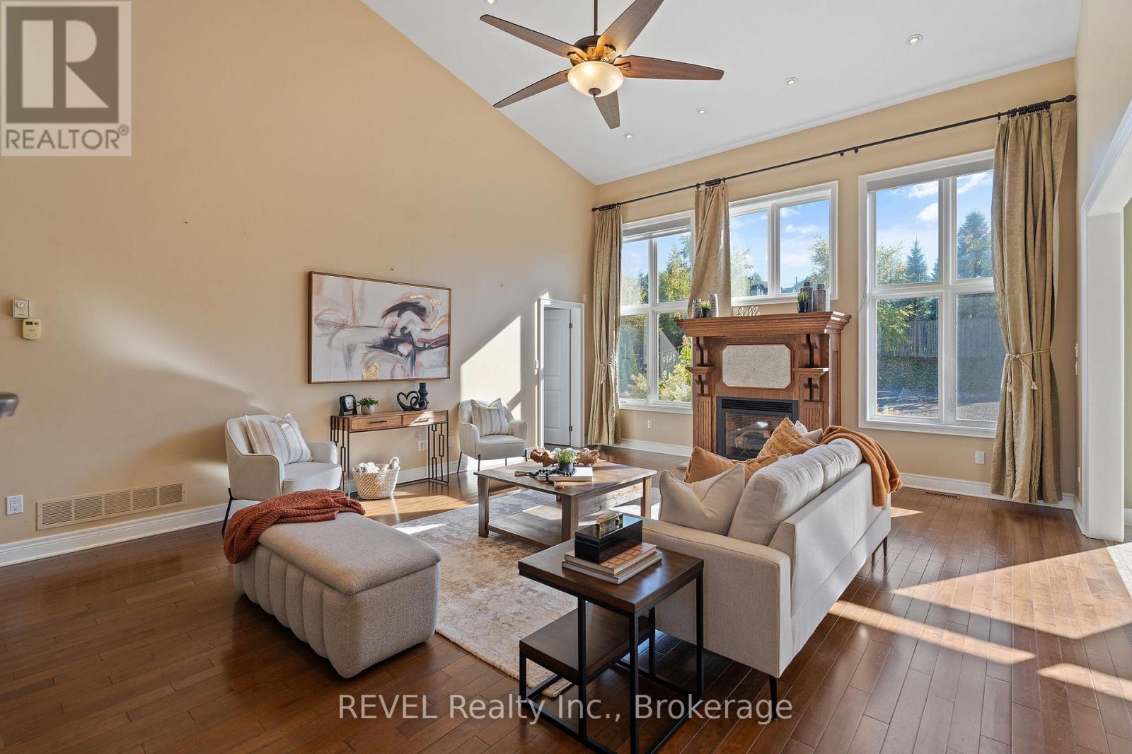 6718 DOMENIC CRESCENT - 11