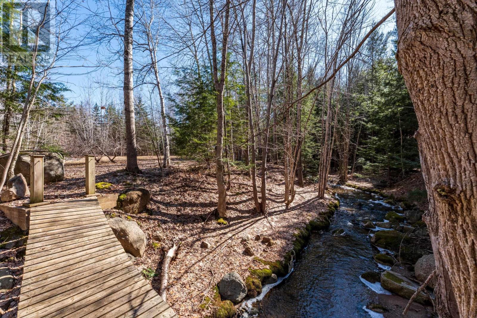 Property 43 of 49 of 1082 Meadowvale Road