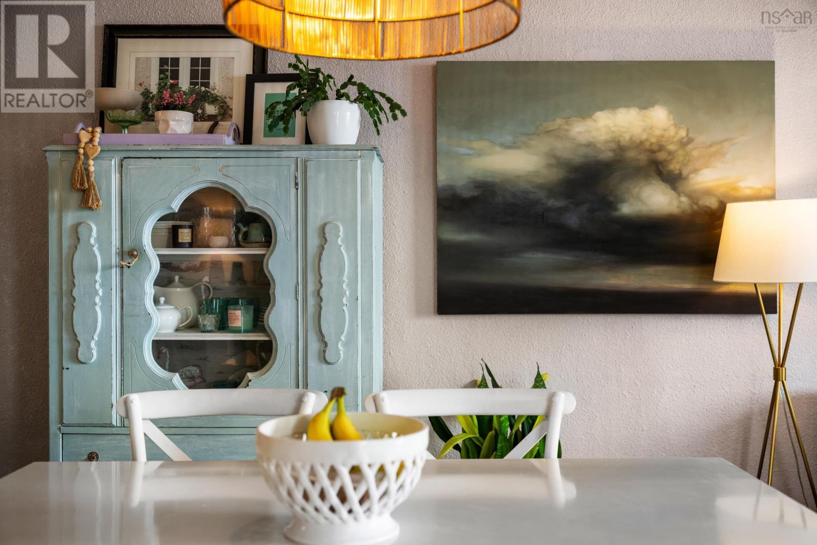 Property 16 of 39 of 309 5572 North Ridge Road