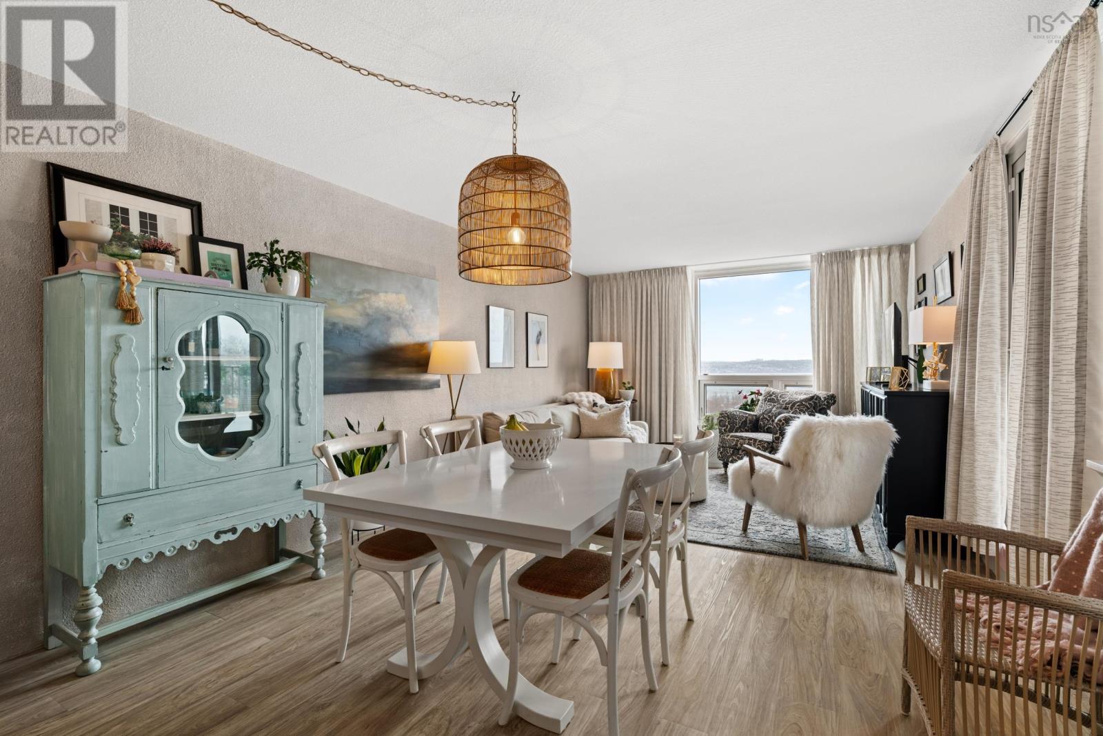 Property photo of 309 5572 North Ridge Road