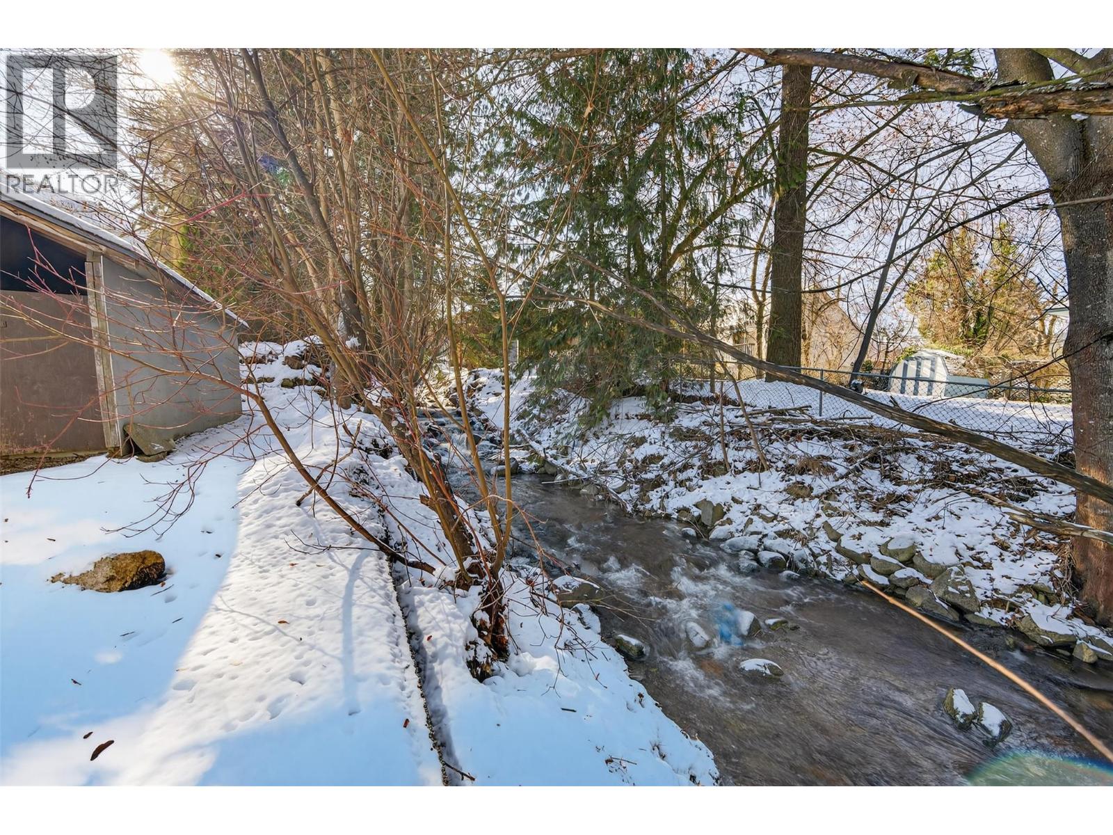 913 SIXTH STREET - 43