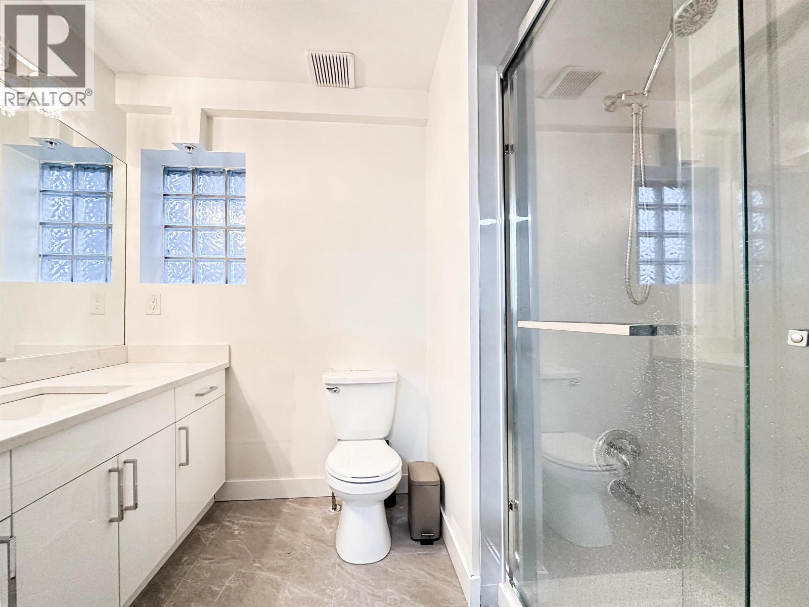 211 22356 MCINTOSH AVENUE, Maple Ridge