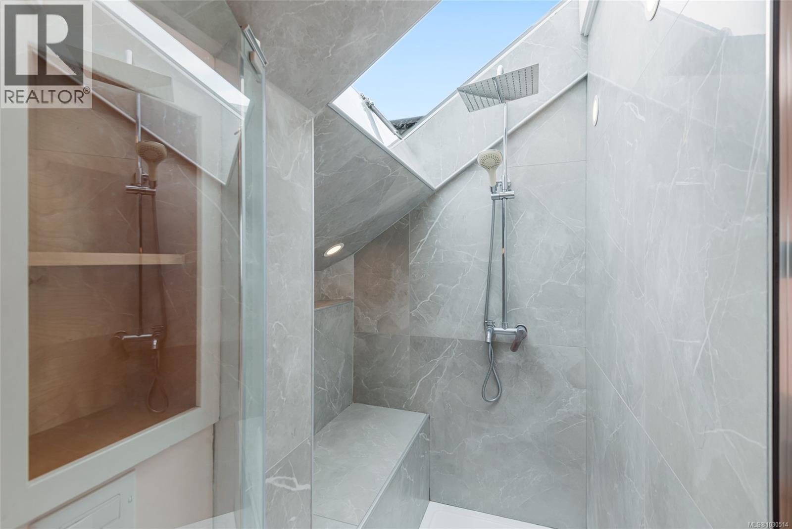 4102 Burde St, Port Alberni