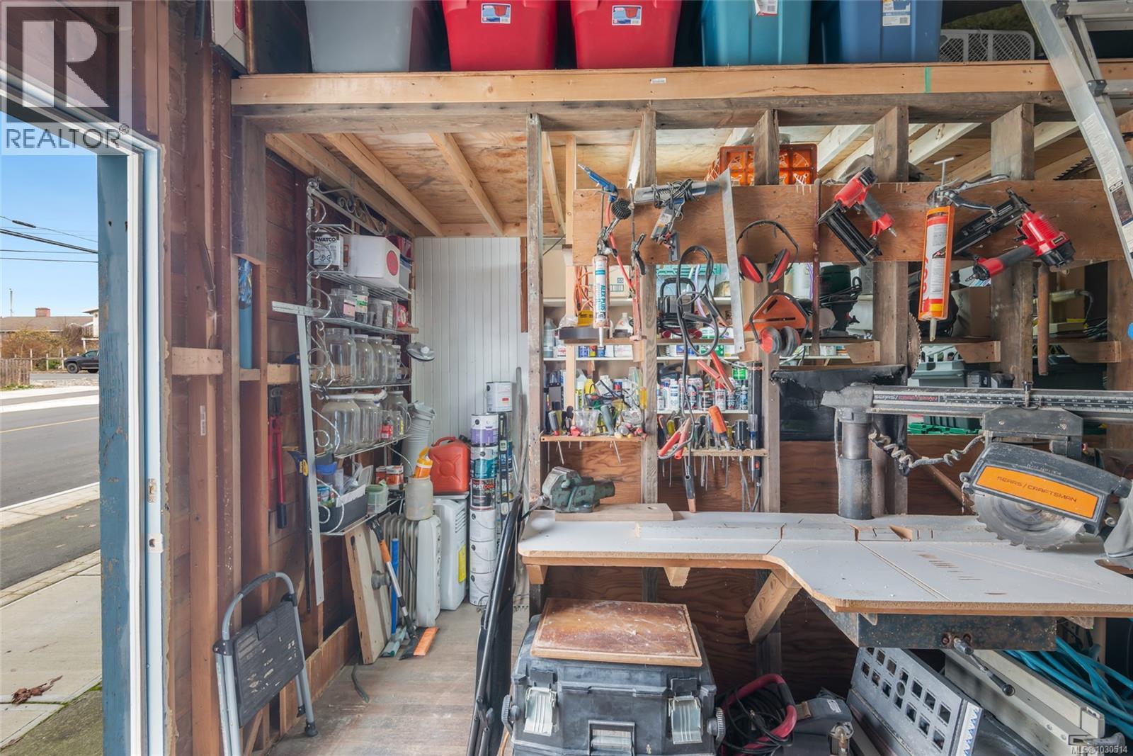 4102 Burde St, Port Alberni