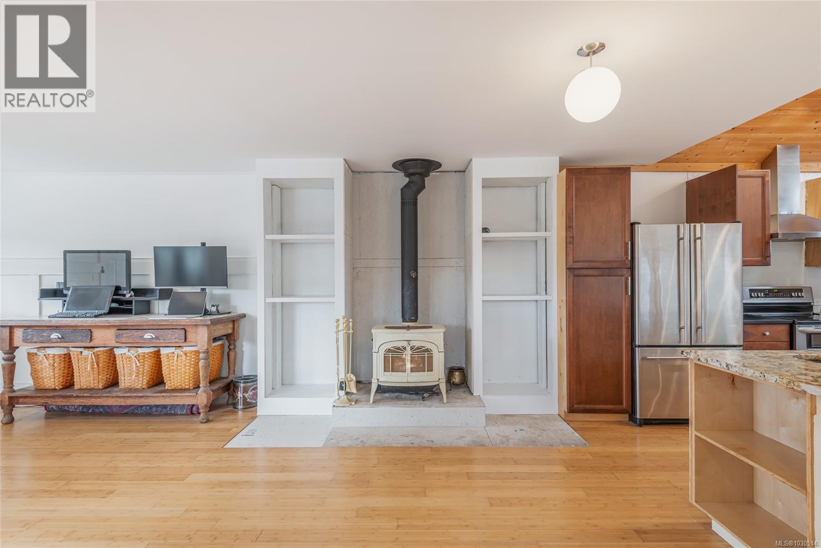 4102 Burde St, Port Alberni