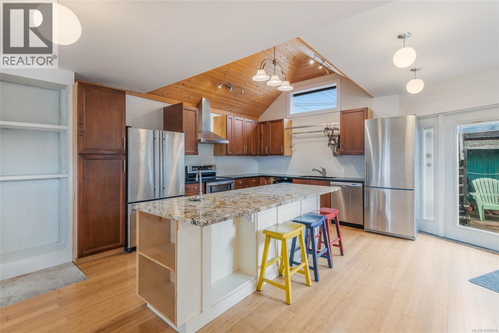 4102 Burde St, Port Alberni